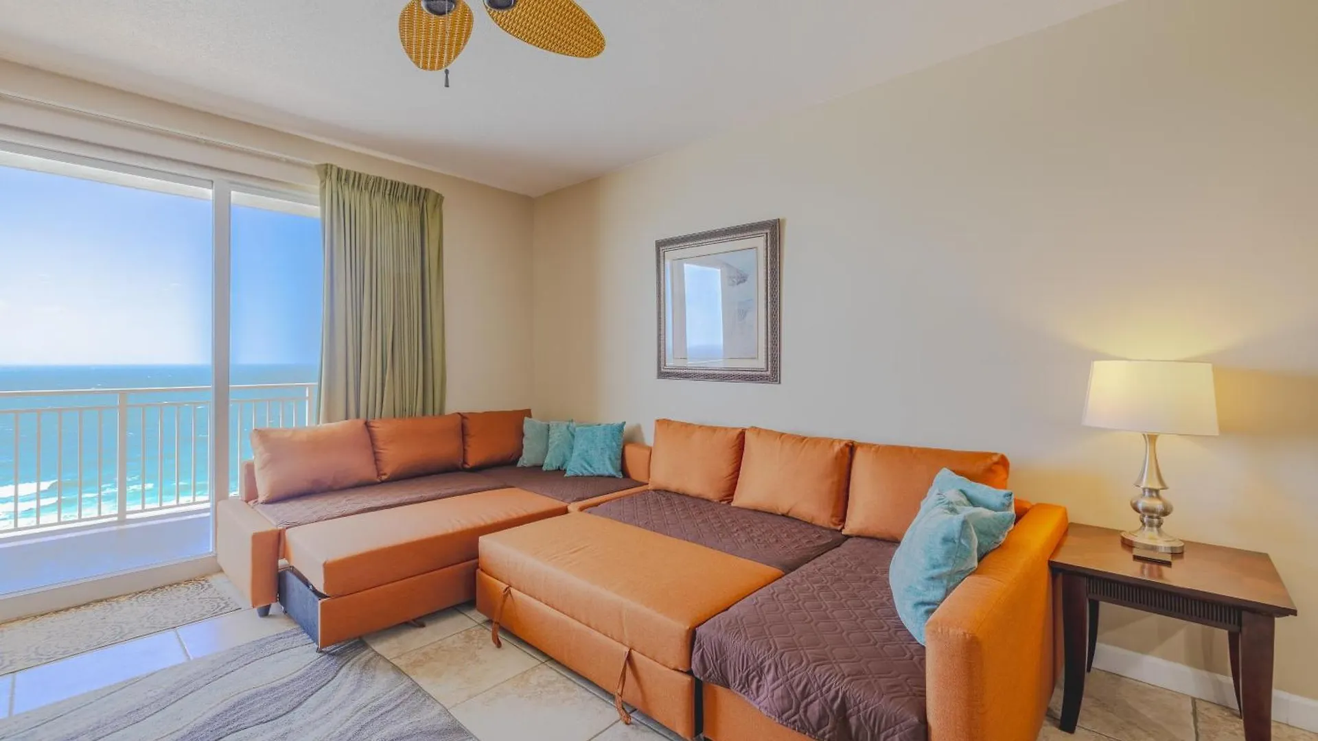 Daire Beachfront Stunning View 100 Ft Long Swimming Pool Panama City Beach