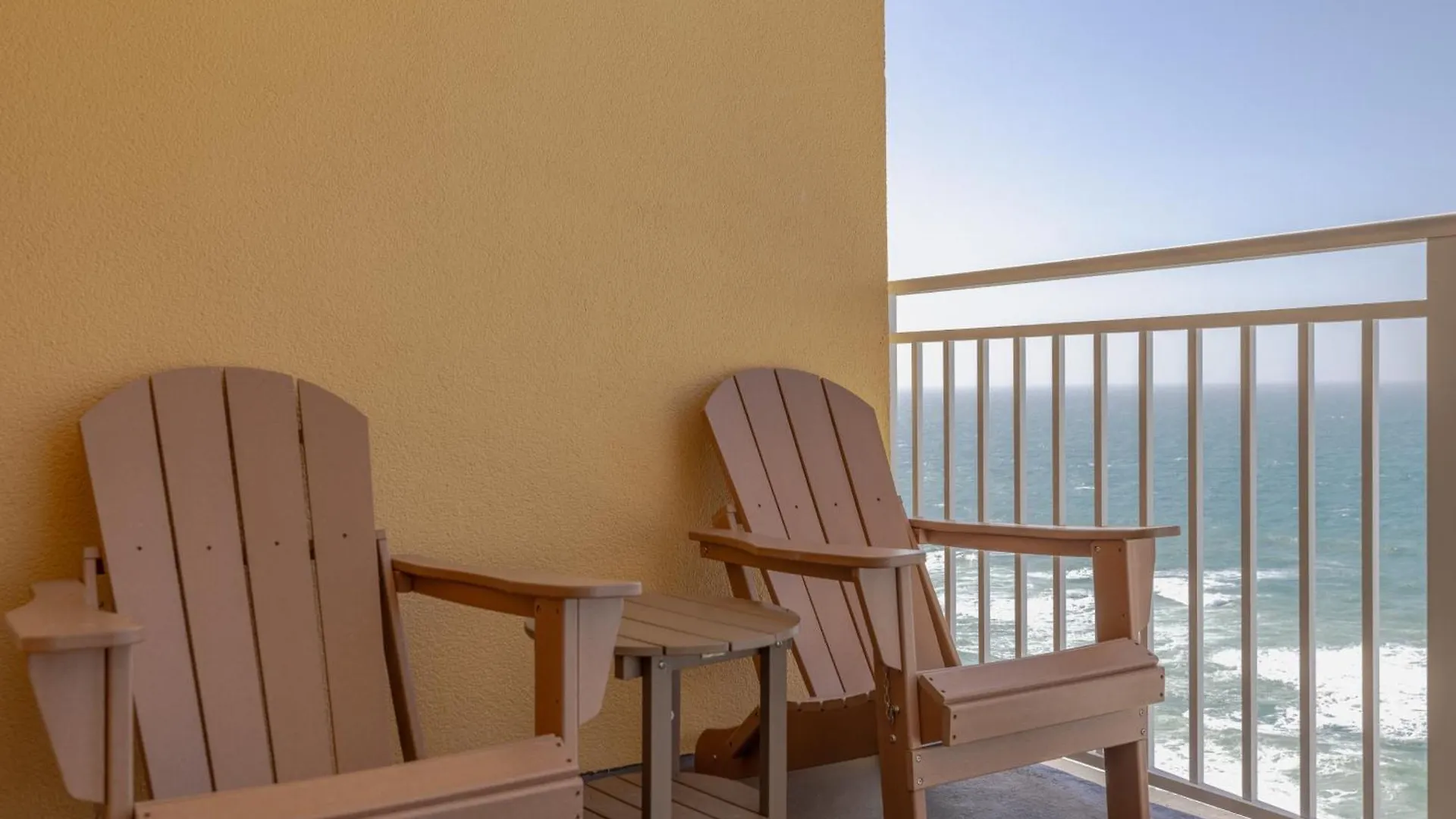 Apartment Beachfront Stunning View 100 Ft Long Swimming Pool Panama City Beach United States